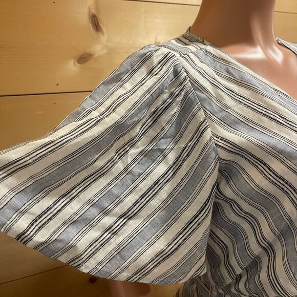 Altar’d State Striped Romper - Picture 2 of 5
